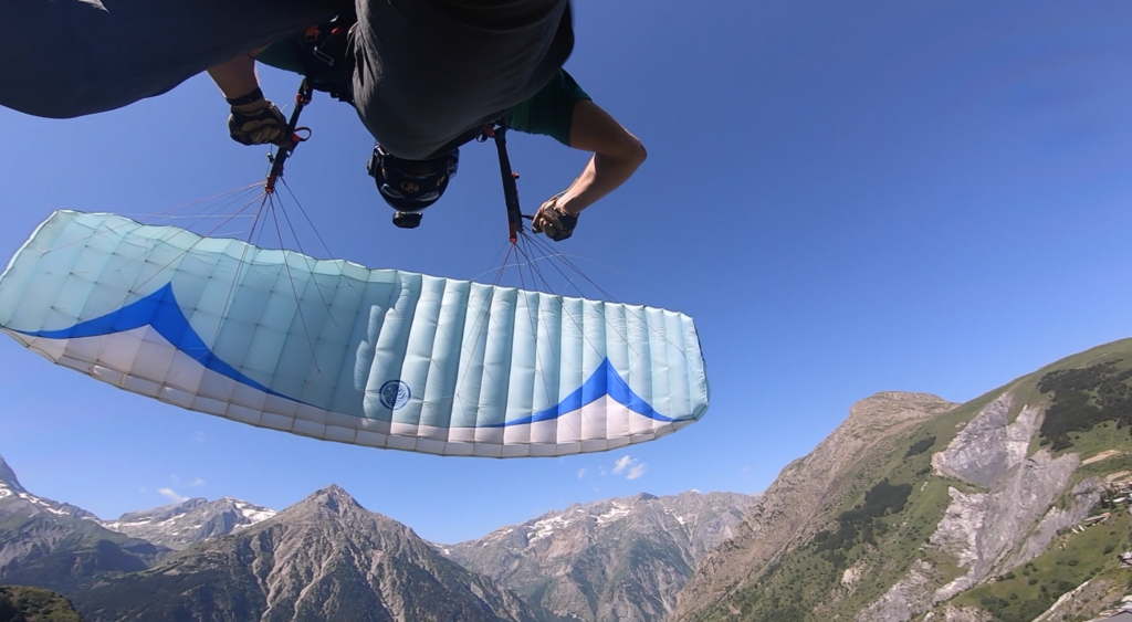 Speedflying from top to bottom "Le Diable"